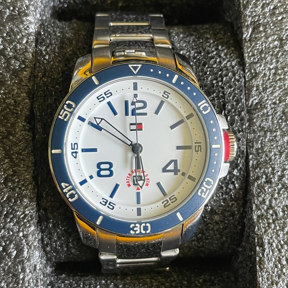 Tommy Hilfiger Luis Men's Watch - Picture 1 of 5
